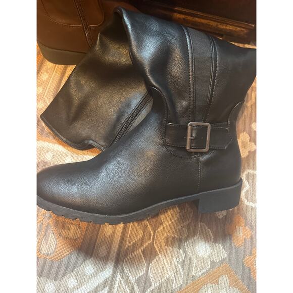 Woman’s high boots brown - Picture 3 of 5